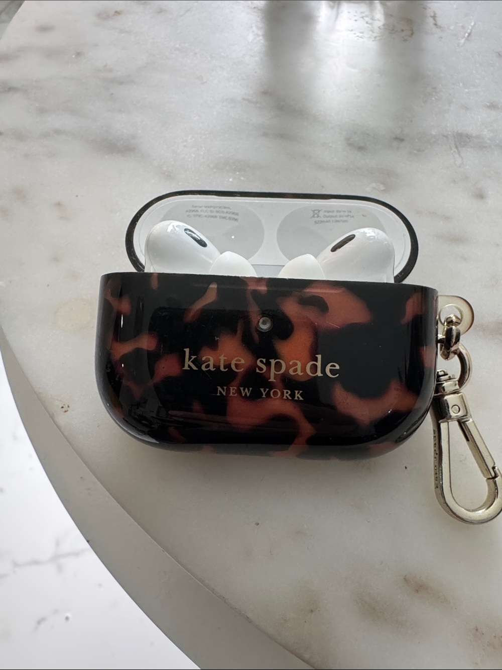 Apple AirPod Pro Kate spade Tortoiseshell Pattern AirPodsPro Case with Gold Clip